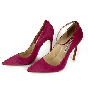 Manolo Blahnik Pink BB Ankle Strap Suede Heels Size 39 1/2